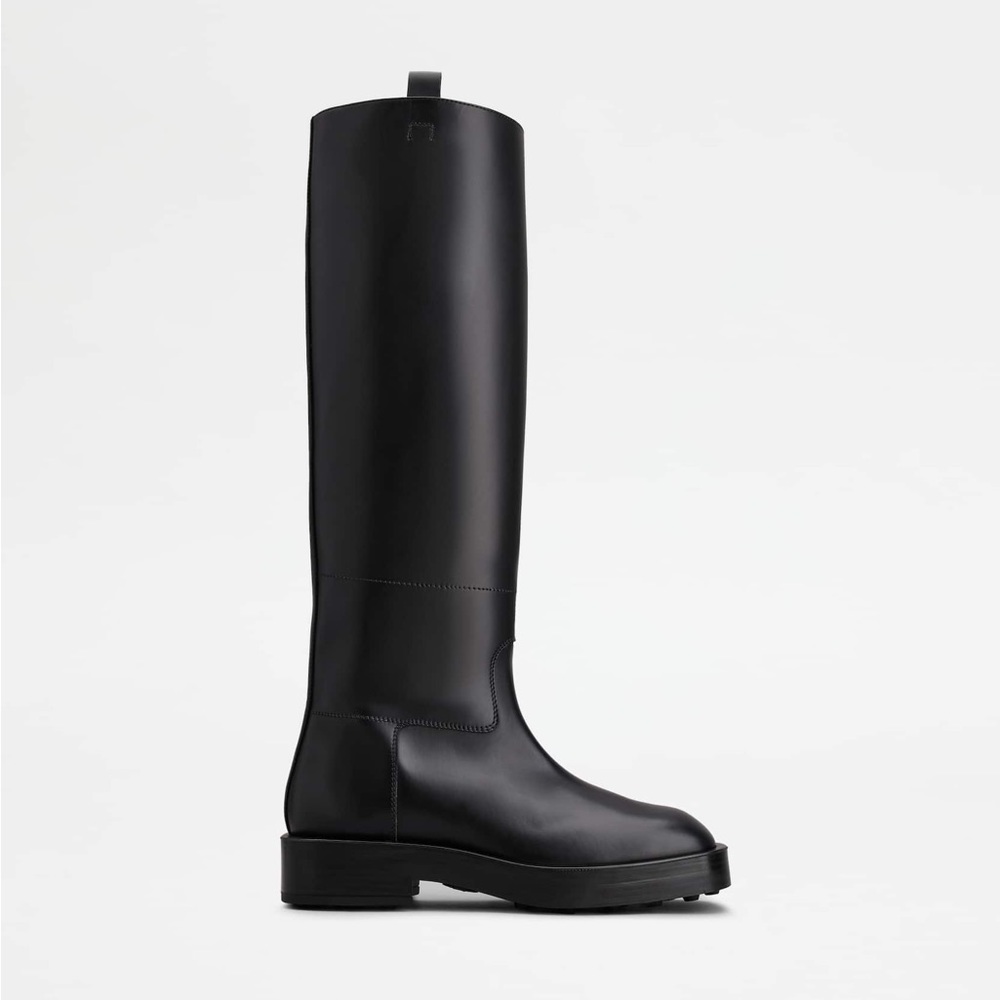 Tod’s riding boots